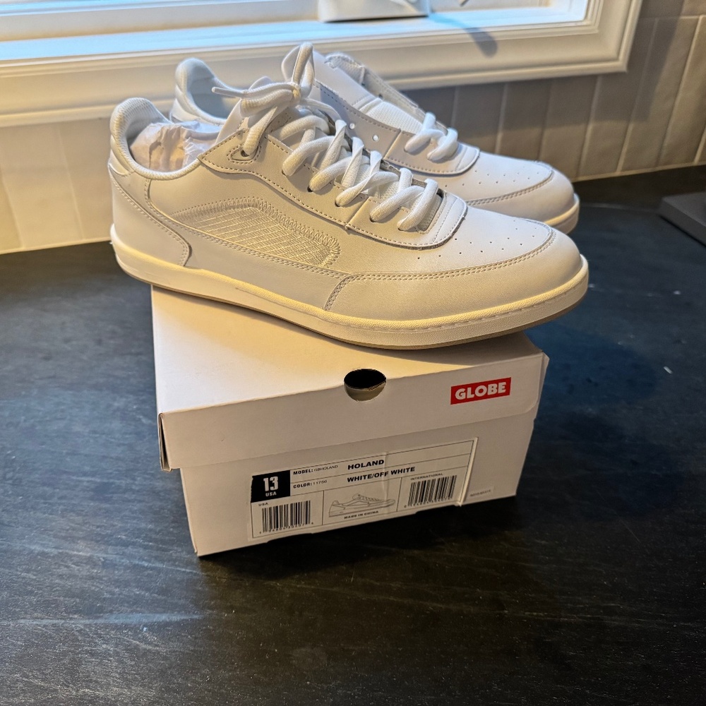 Globe Sneakers - Holand